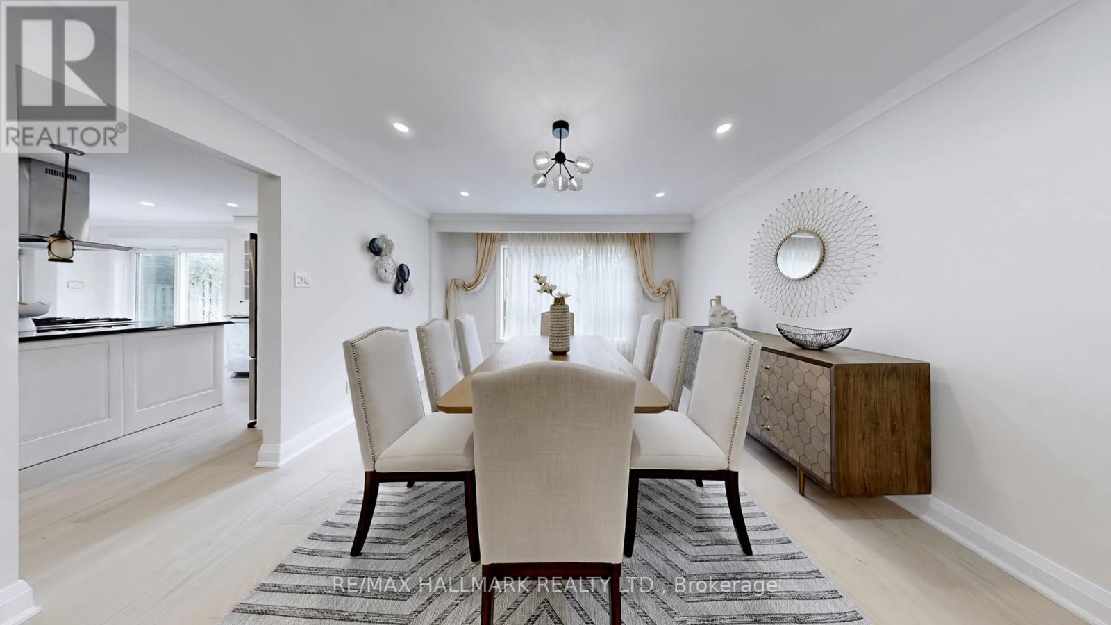 82 Windermere Crescent S, Richmond Hill, Ontario  L4C 6Y9 - Photo 10 - N13041812