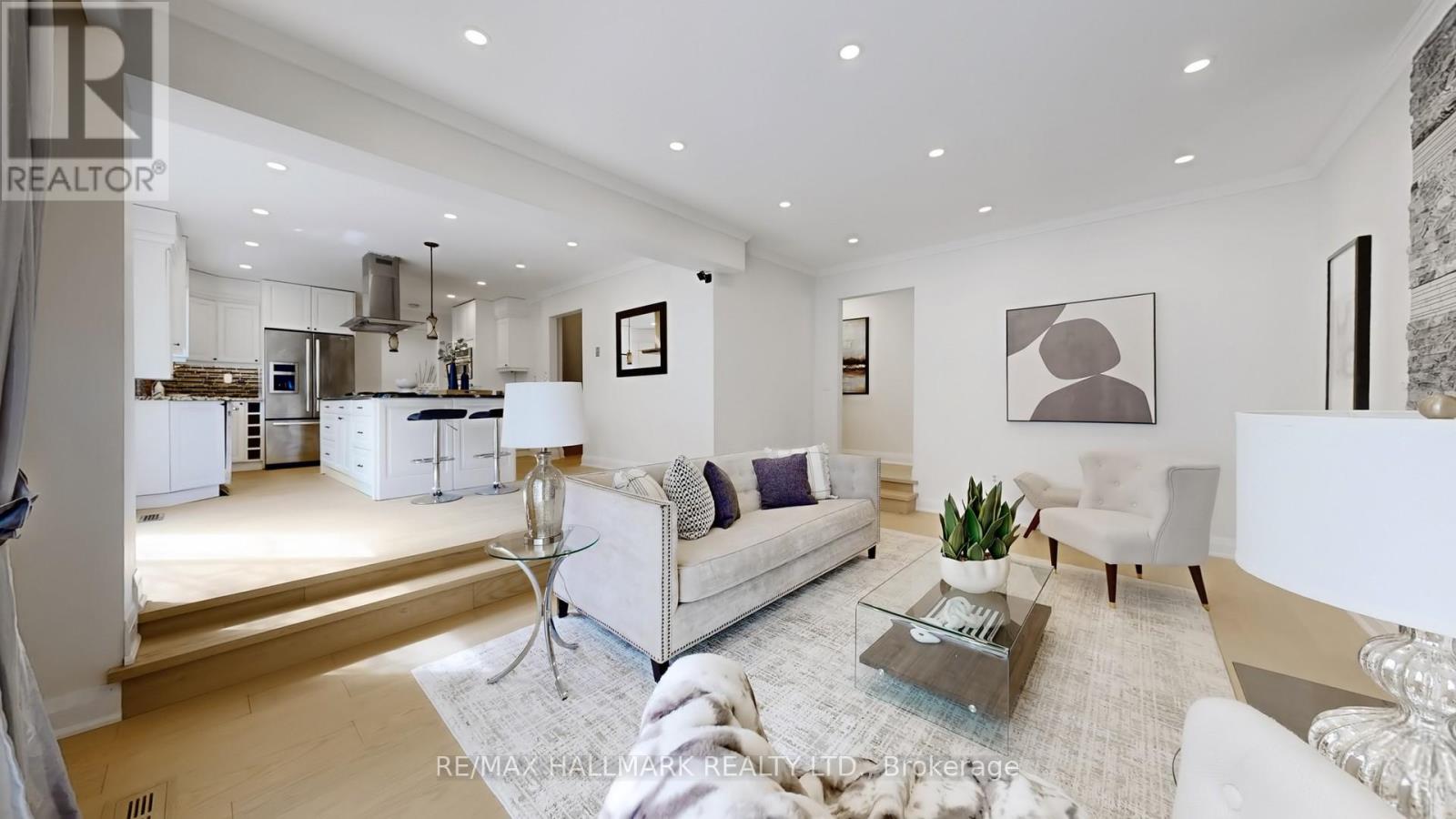 82 Windermere Crescent S, Richmond Hill, Ontario  L4C 6Y9 - Photo 12 - N13041812