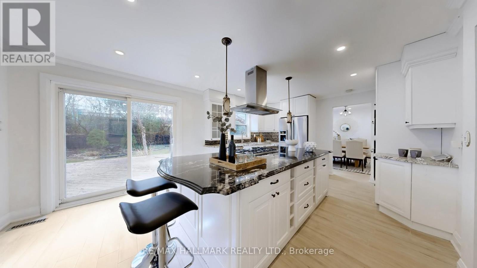 82 Windermere Crescent S, Richmond Hill, Ontario  L4C 6Y9 - Photo 18 - N13041812