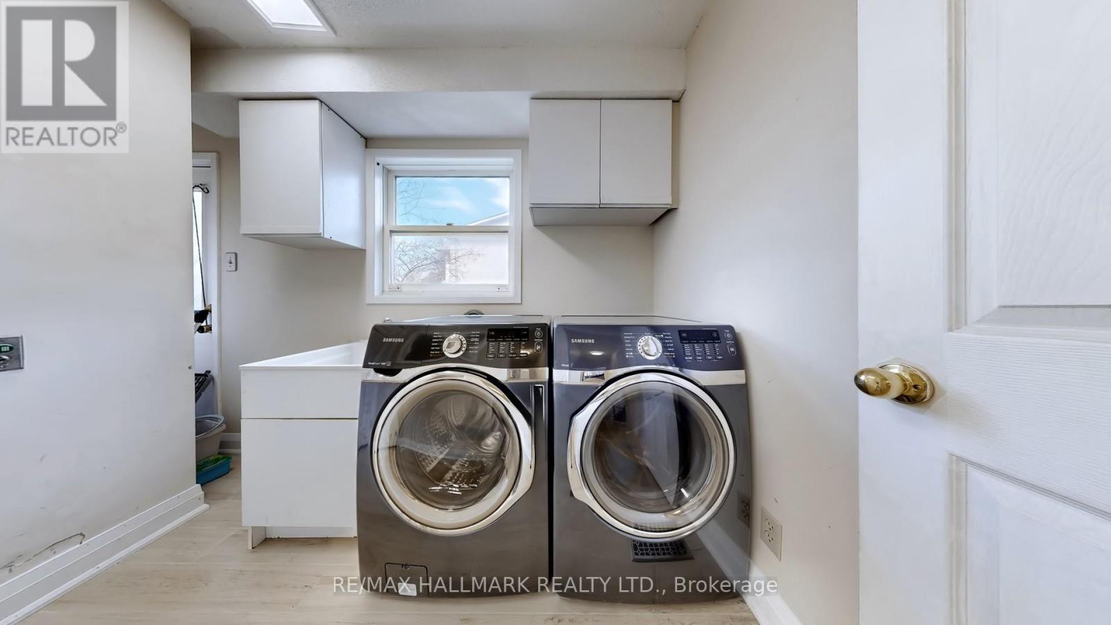 82 Windermere Crescent S, Richmond Hill, Ontario  L4C 6Y9 - Photo 22 - N13041812