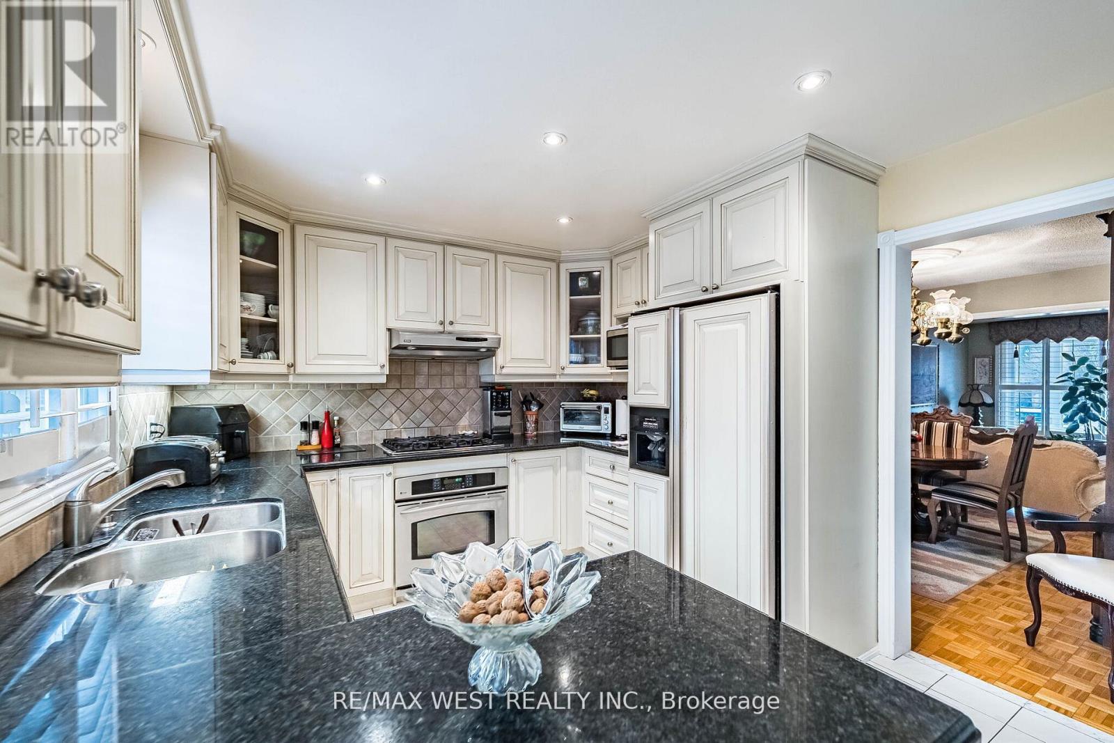 81 Vera Street, Vaughan, Ontario  L4L 5S4 - Photo 15 - N13041854