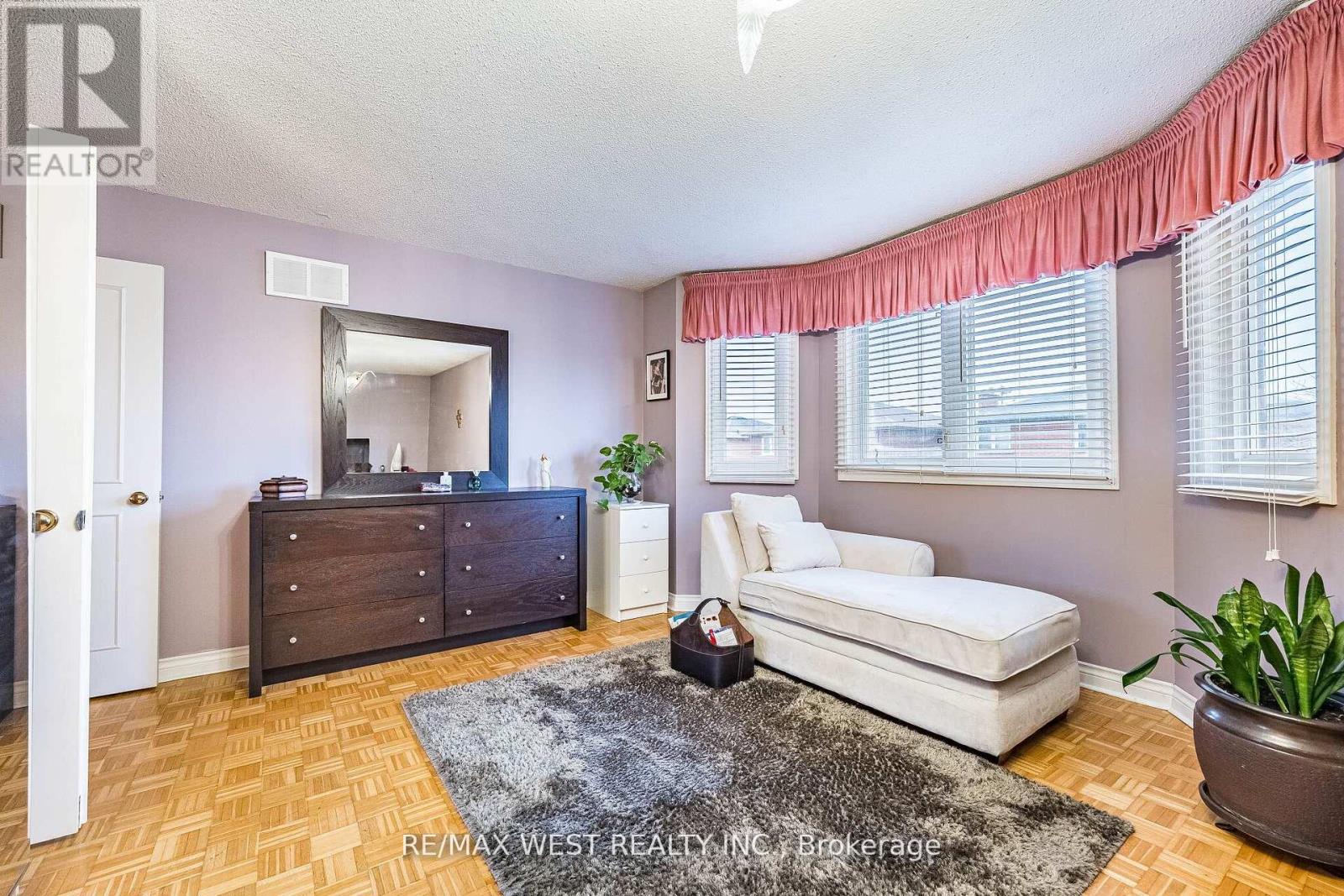 81 Vera Street, Vaughan, Ontario  L4L 5S4 - Photo 30 - N13041854