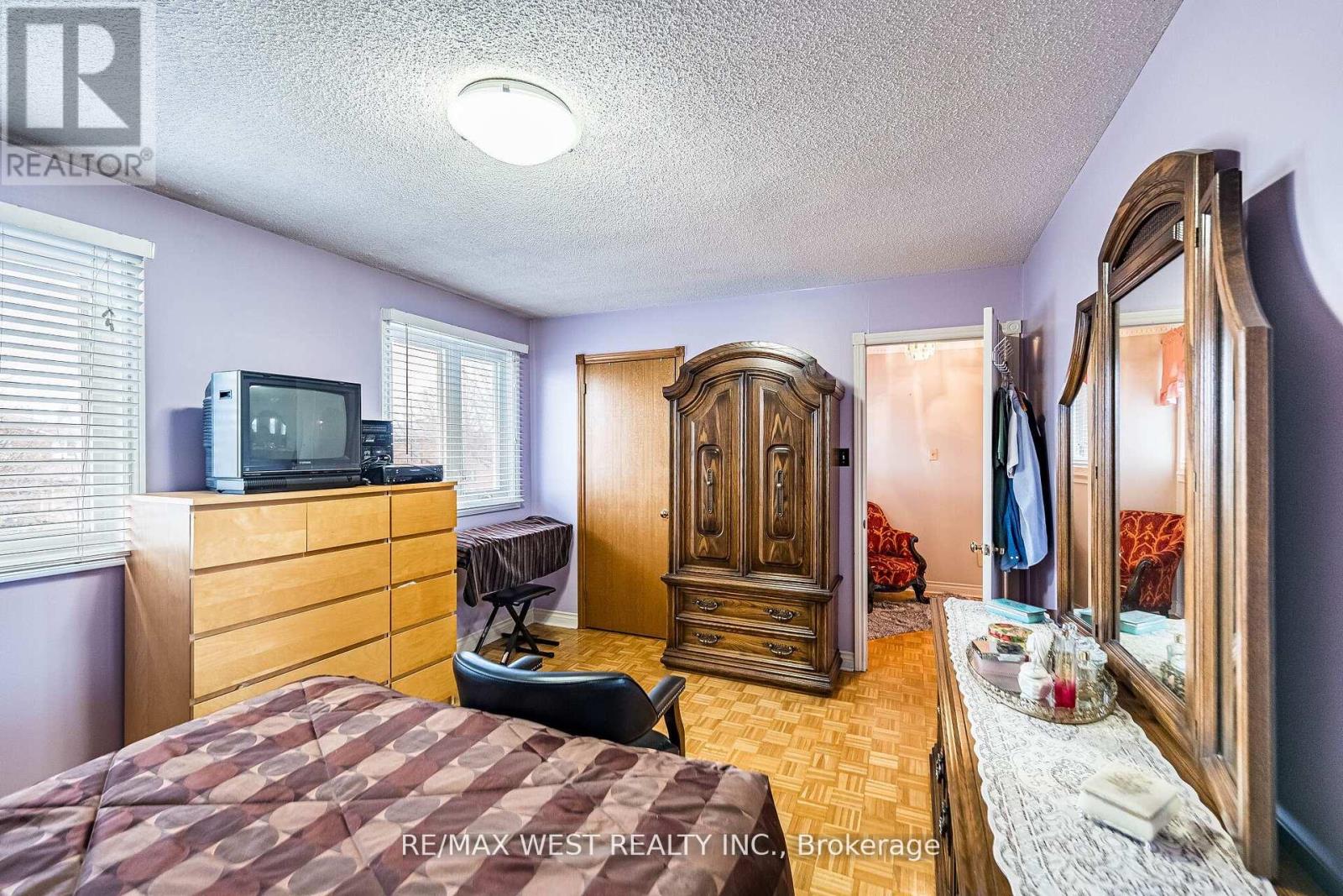 81 Vera Street, Vaughan, Ontario  L4L 5S4 - Photo 37 - N13041854