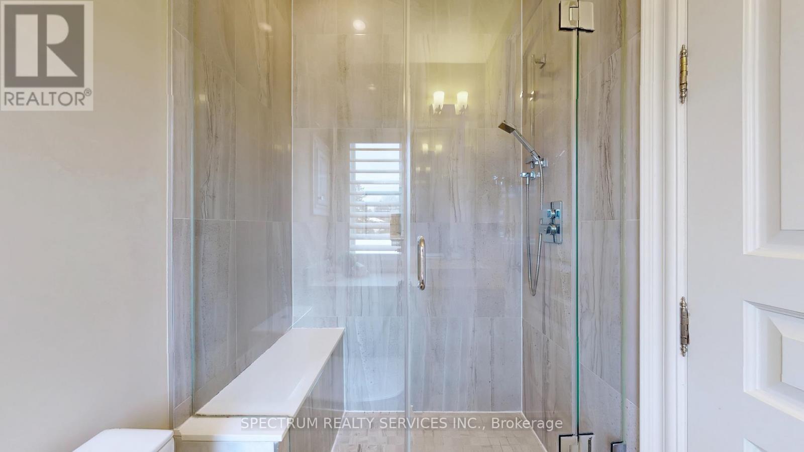 223 Lennox Avenue, Richmond Hill, Ontario  L4C 2A4 - Photo 30 - N13041876