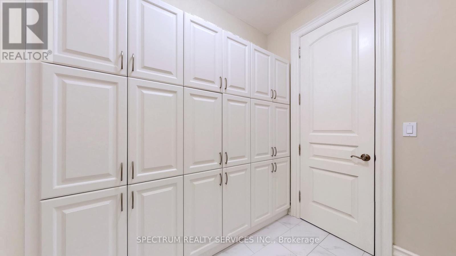 223 Lennox Avenue, Richmond Hill, Ontario  L4C 2A4 - Photo 34 - N13041876