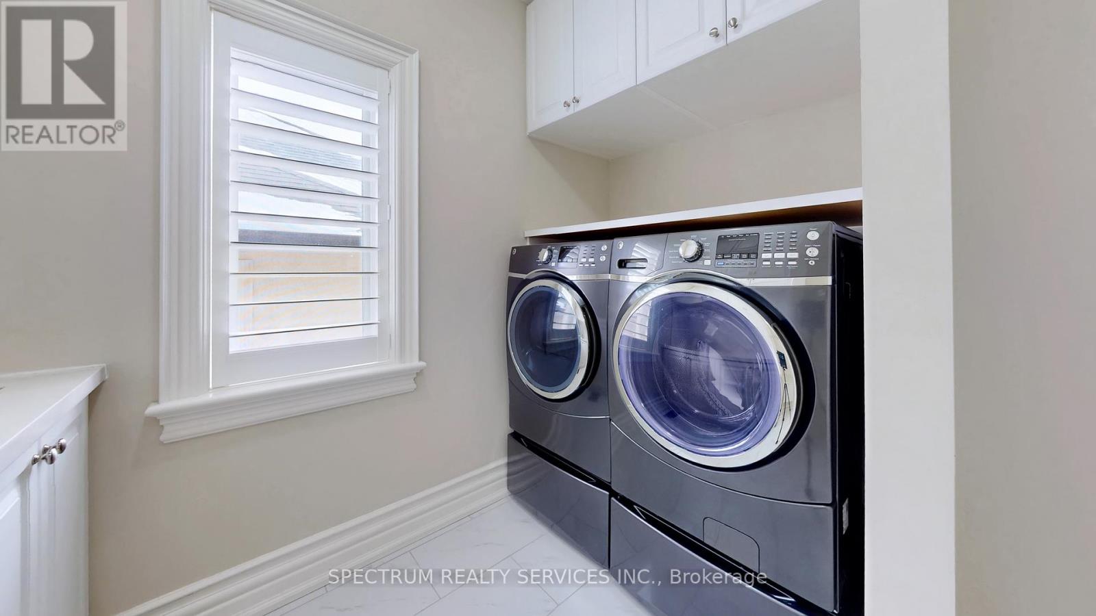 223 Lennox Avenue, Richmond Hill, Ontario  L4C 2A4 - Photo 36 - N13041876