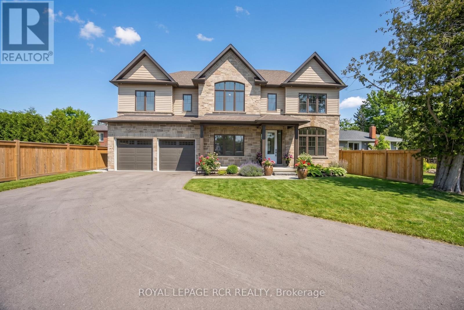 28 ST. GEORGE STREET, Georgina, Ontario