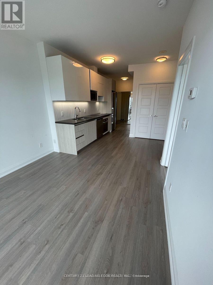 2001 - 15 Water Walk Drive, Markham, Ontario  L3P 1N3 - Photo 3 - N13041910