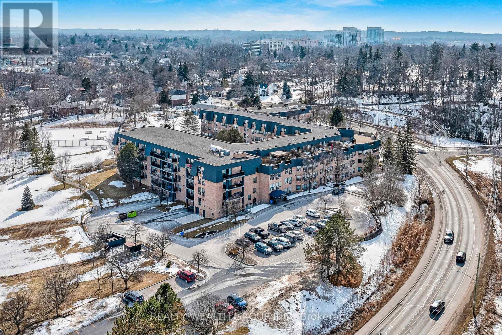 221 - 155 Main Street N, Newmarket, Ontario  L3Y 8C2 - Photo 2 - N13042002