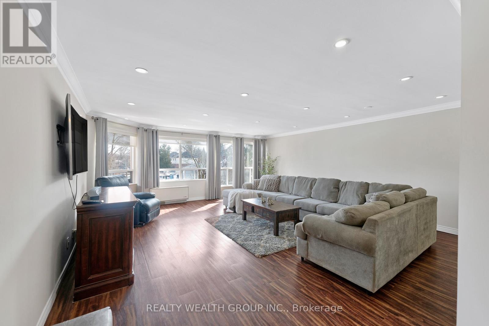 221 - 155 Main Street N, Newmarket, Ontario  L3Y 8C2 - Photo 6 - N13042002