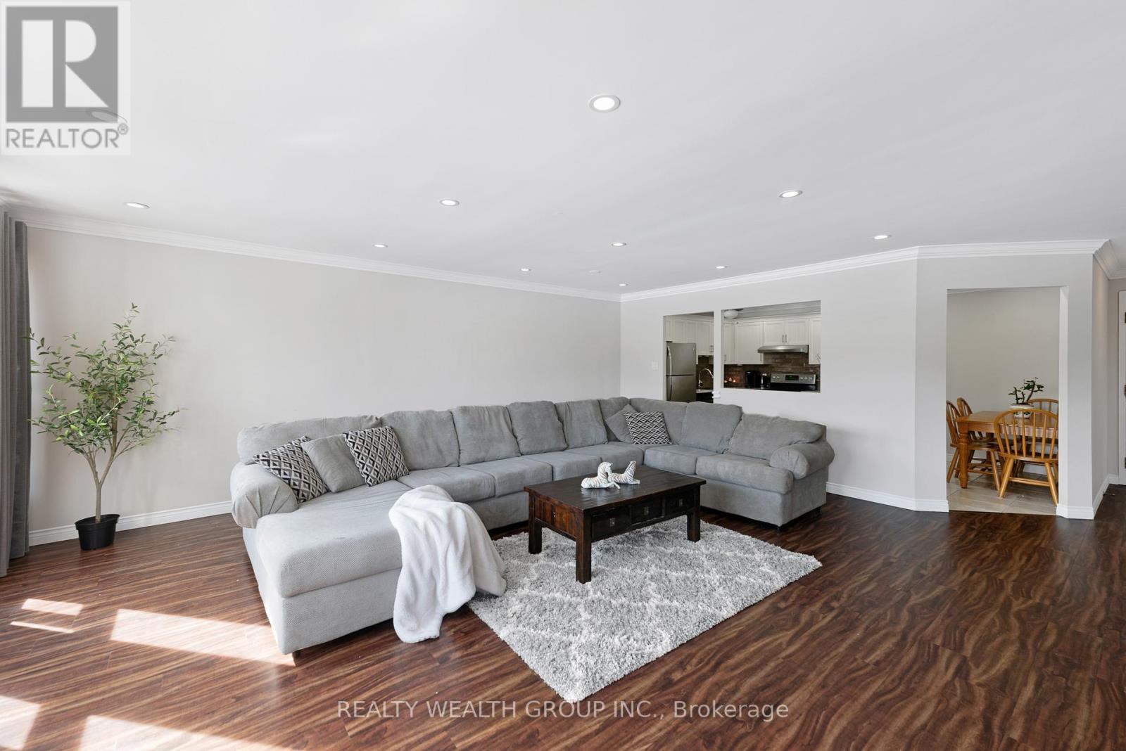 221 - 155 Main Street N, Newmarket, Ontario  L3Y 8C2 - Photo 8 - N13042002