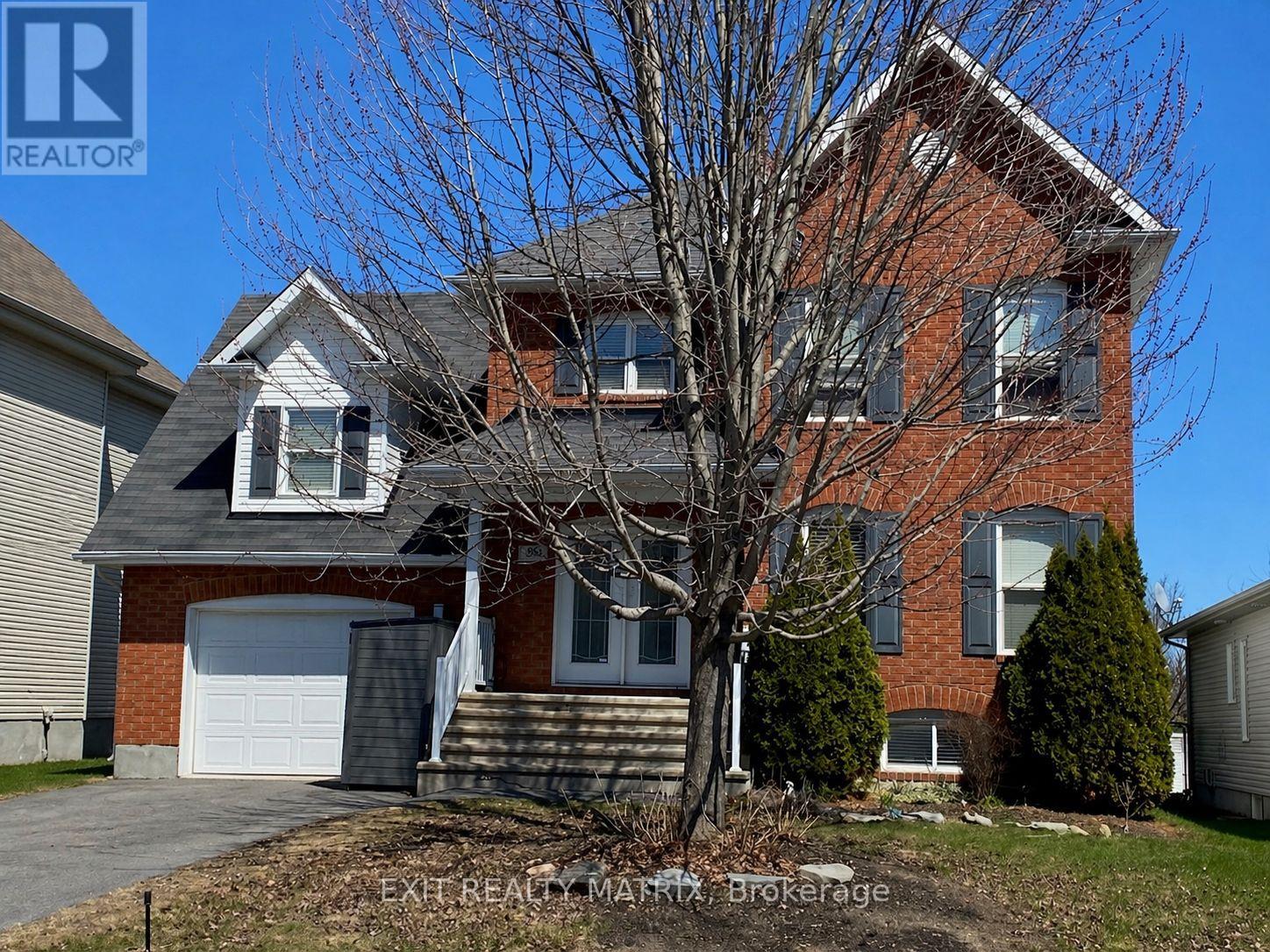 388 QUARTZ AVENUE, Clarence-Rockland, Ontario