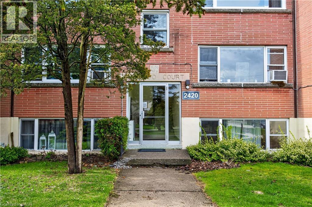 2420 New Street Unit# 12, Burlington, Ontario  L7R 1J6 - Photo 2 - 40823929