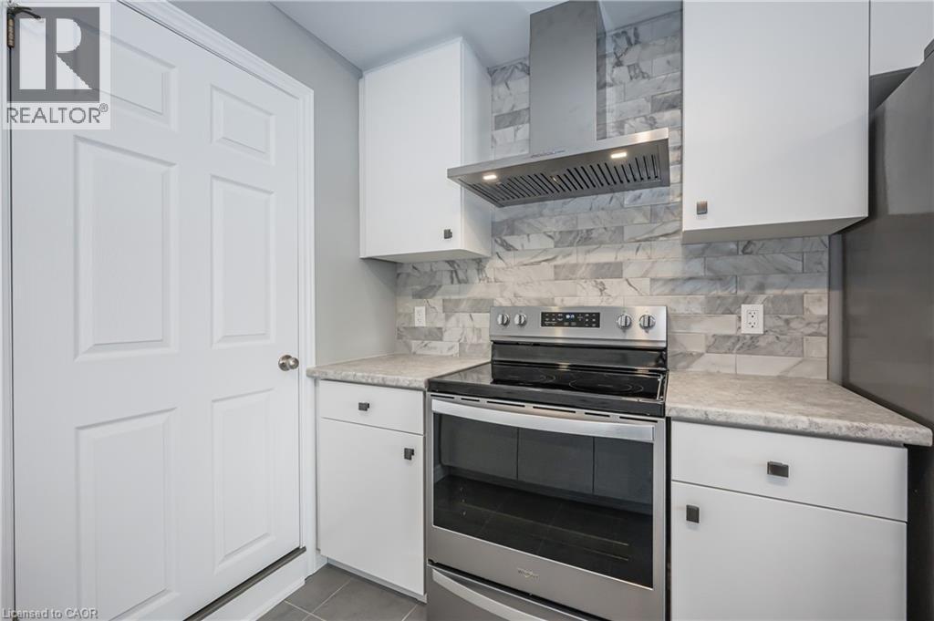 2 Oat Lane, Kitchener, Ontario  N2R 0T1 - Photo 8 - 40823578