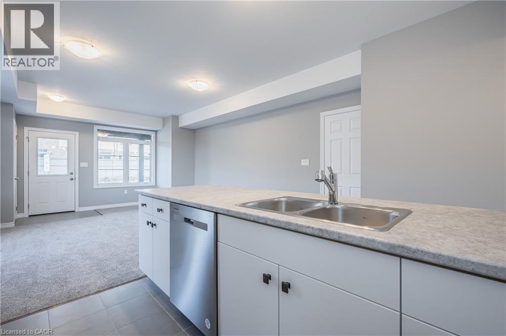 2 Oat Lane, Kitchener, Ontario  N2R 0T1 - Photo 9 - 40823578