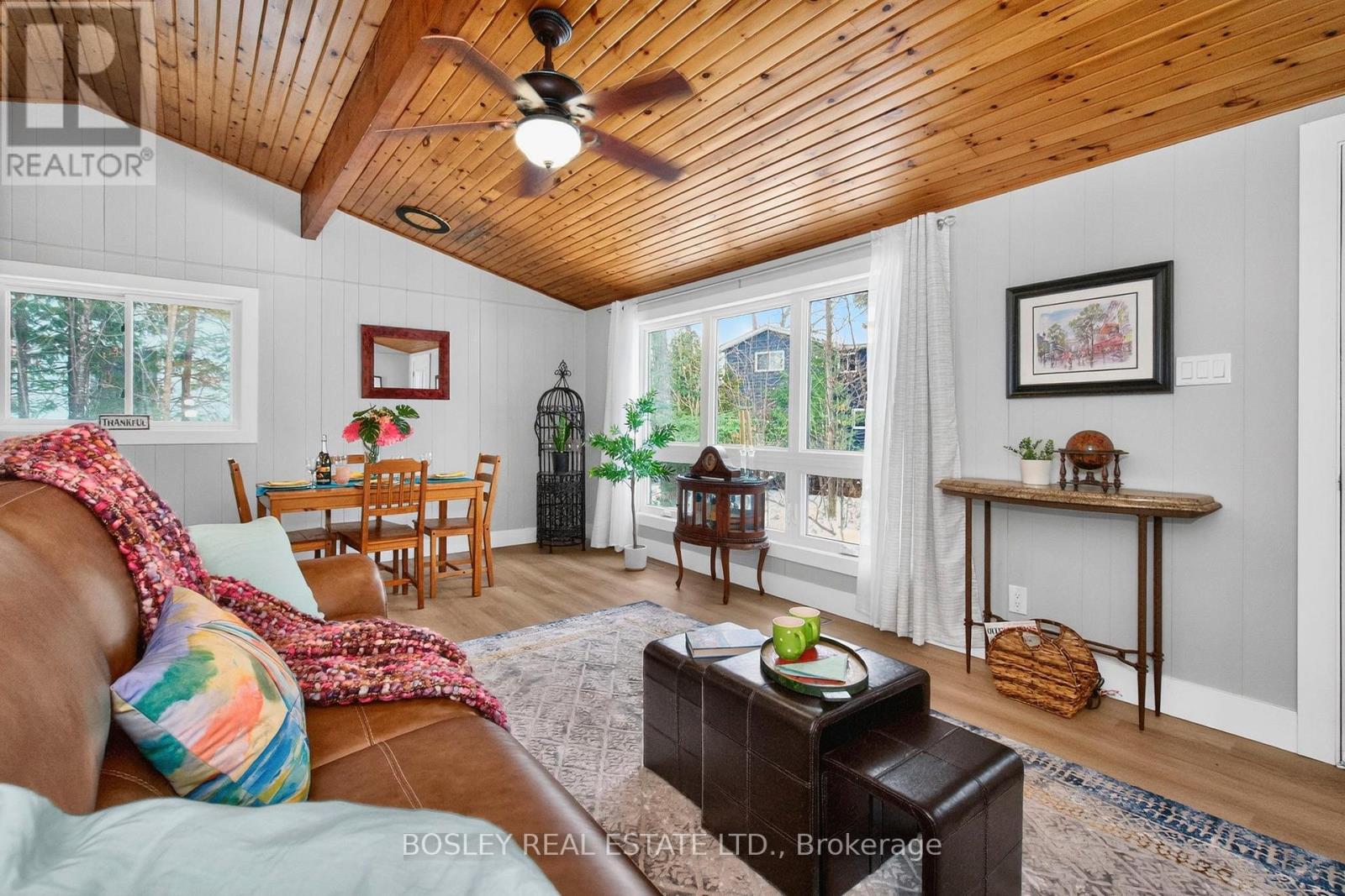 1204 Tiny Beaches Road N, Tiny, Ontario  L9M 0H7 - Photo 12 - S13041952