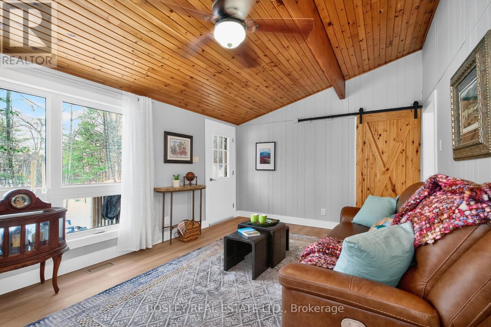 1204 Tiny Beaches Road N, Tiny, Ontario  L9M 0H7 - Photo 9 - S13041952