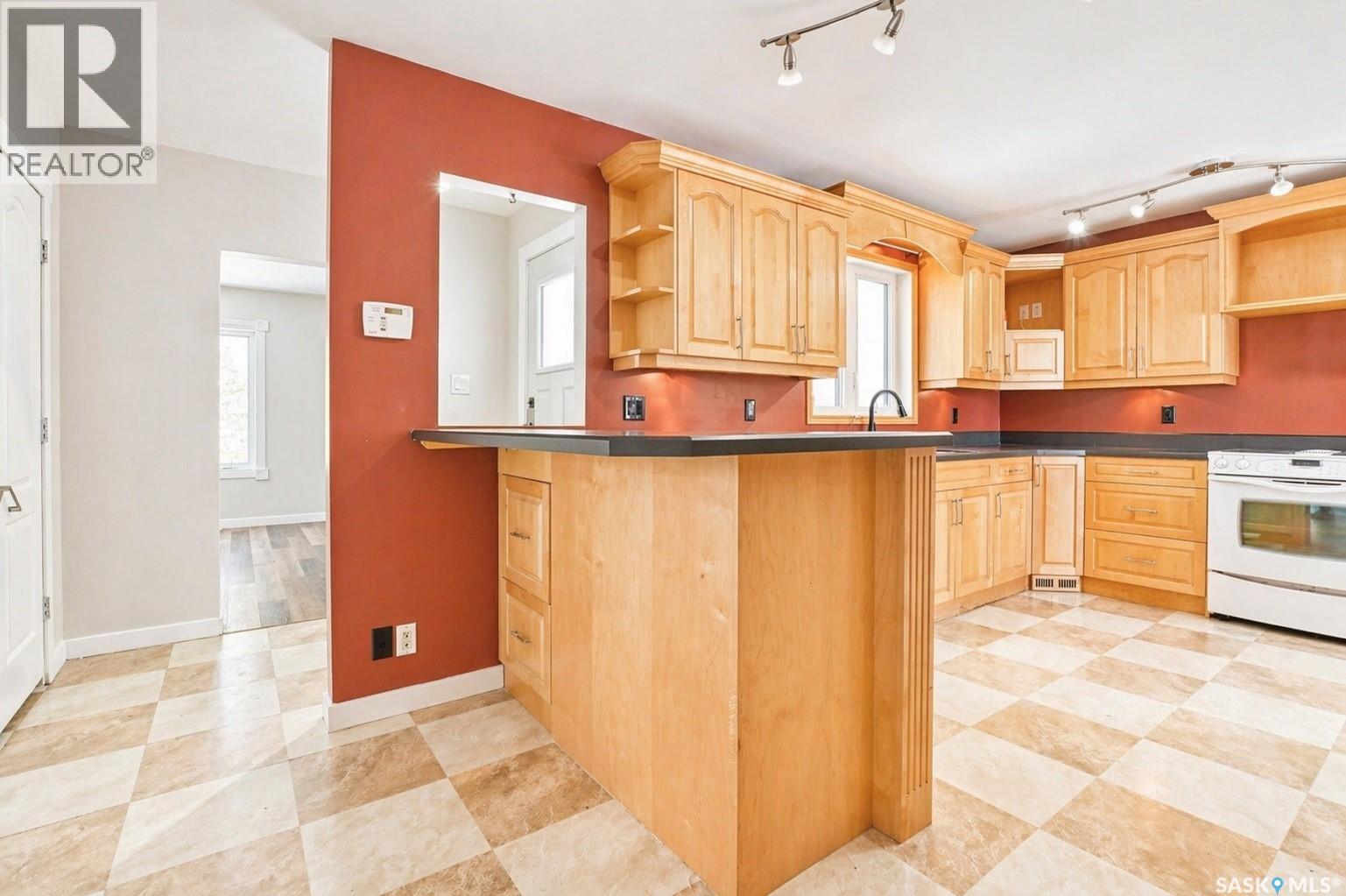 1321 Jubilee Avenue, Regina, Saskatchewan  S4S 3S8 - Photo 6 - SK033731