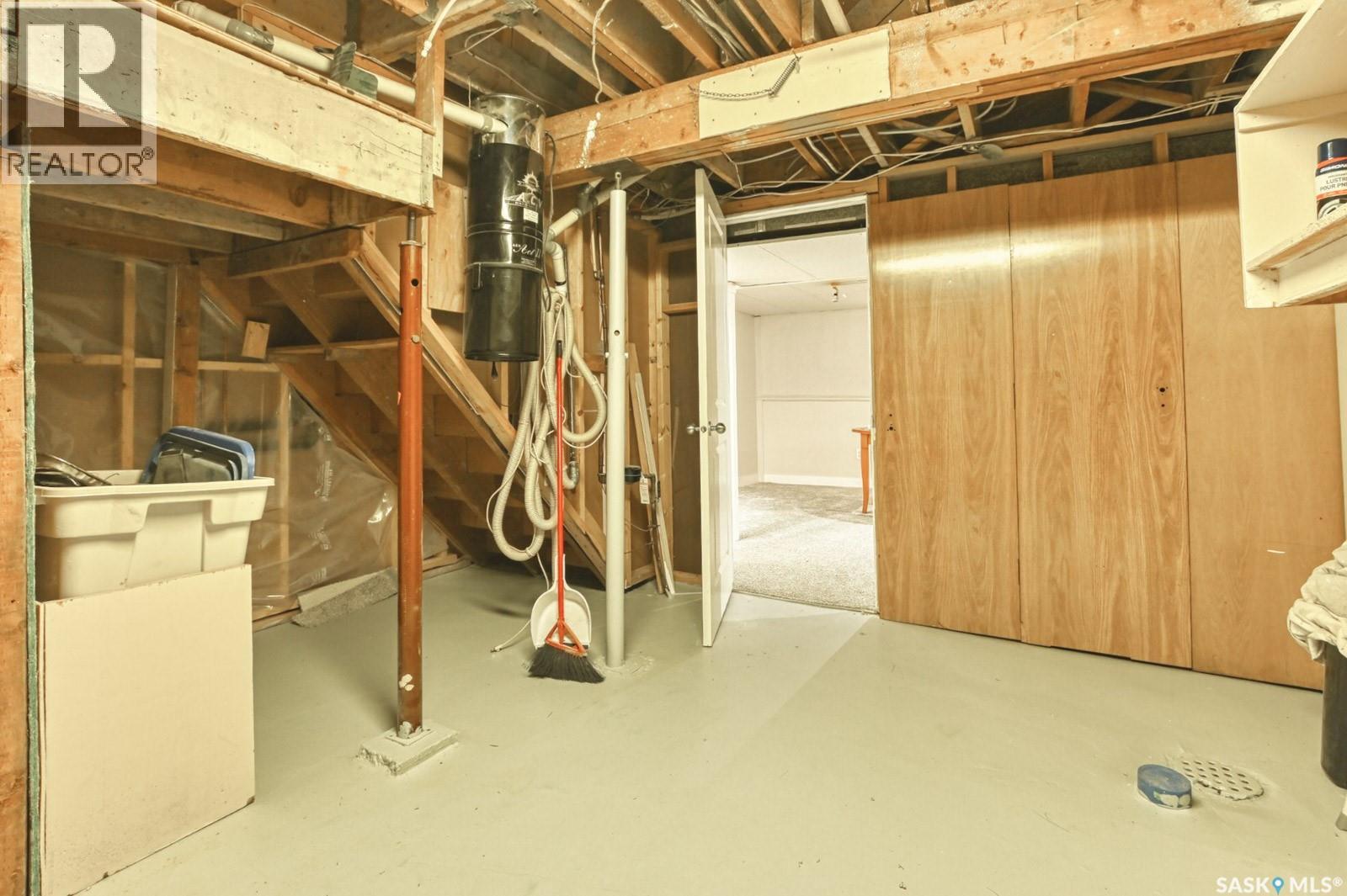 1321 Jubilee Avenue, Regina, Saskatchewan  S4S 3S8 - Photo 28 - SK033731