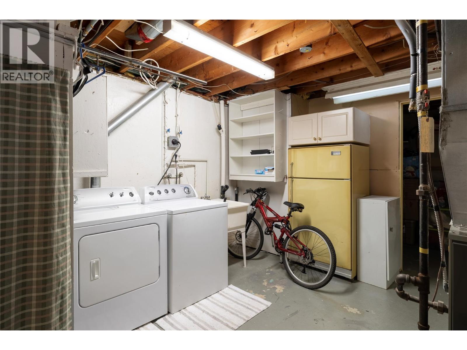 3700 24 Avenue, Vernon, British Columbia  V1T 1L9 - Photo 26 - 10384593