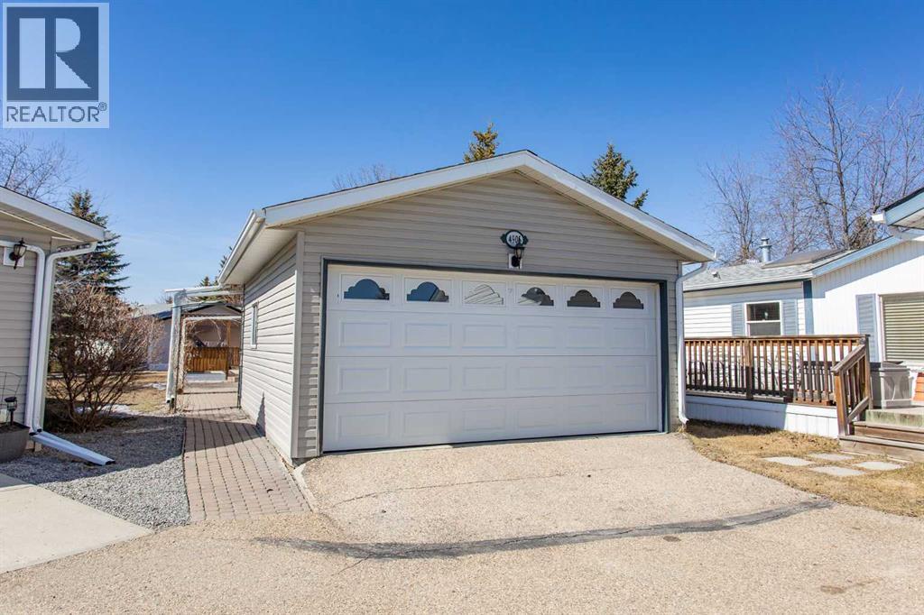 4905 Doncaster Avenue, Red Deer, Alberta  T4R 2Z8 - Photo 2 - A2297034