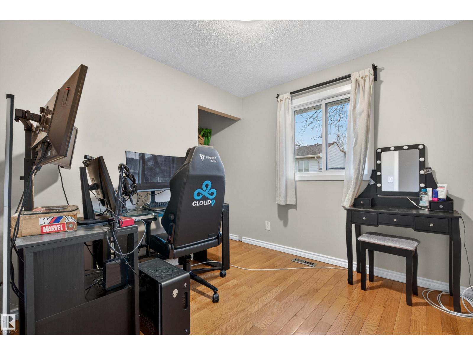 17120 103 St Nw, Edmonton, Alberta  T5X 4Z4 - Photo 20 - E4484077