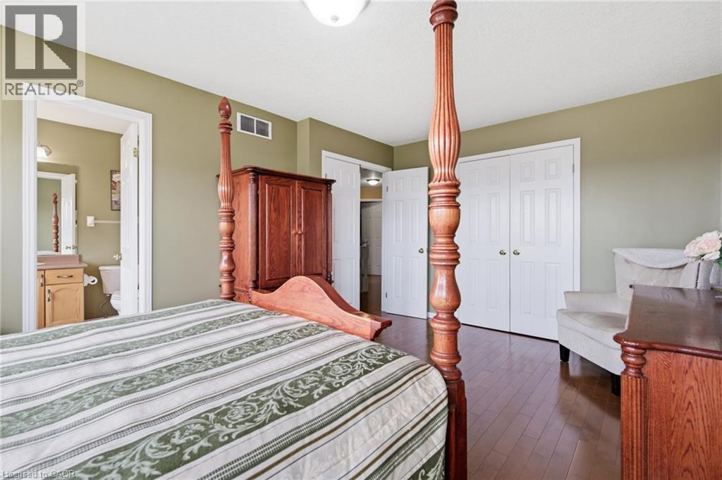 31 White Sands Court, Kitchener, Ontario  N2E 3S4 - Photo 19 - 40823320