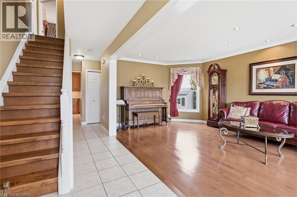 31 White Sands Court, Kitchener, Ontario  N2E 3S4 - Photo 7 - 40823320