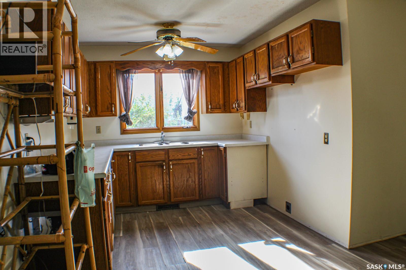 315 Kinistino Avenue W, Kinistino, Saskatchewan  S0J 1H0 - Photo 11 - SK033883