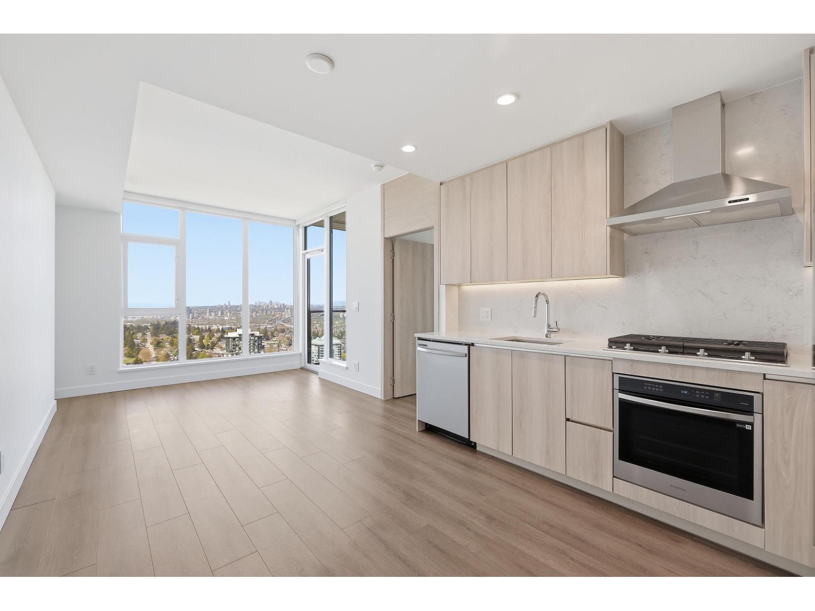 2908 10750 135a Street, Surrey, British Columbia  V3T 0V4 - Photo 7 - R3115434