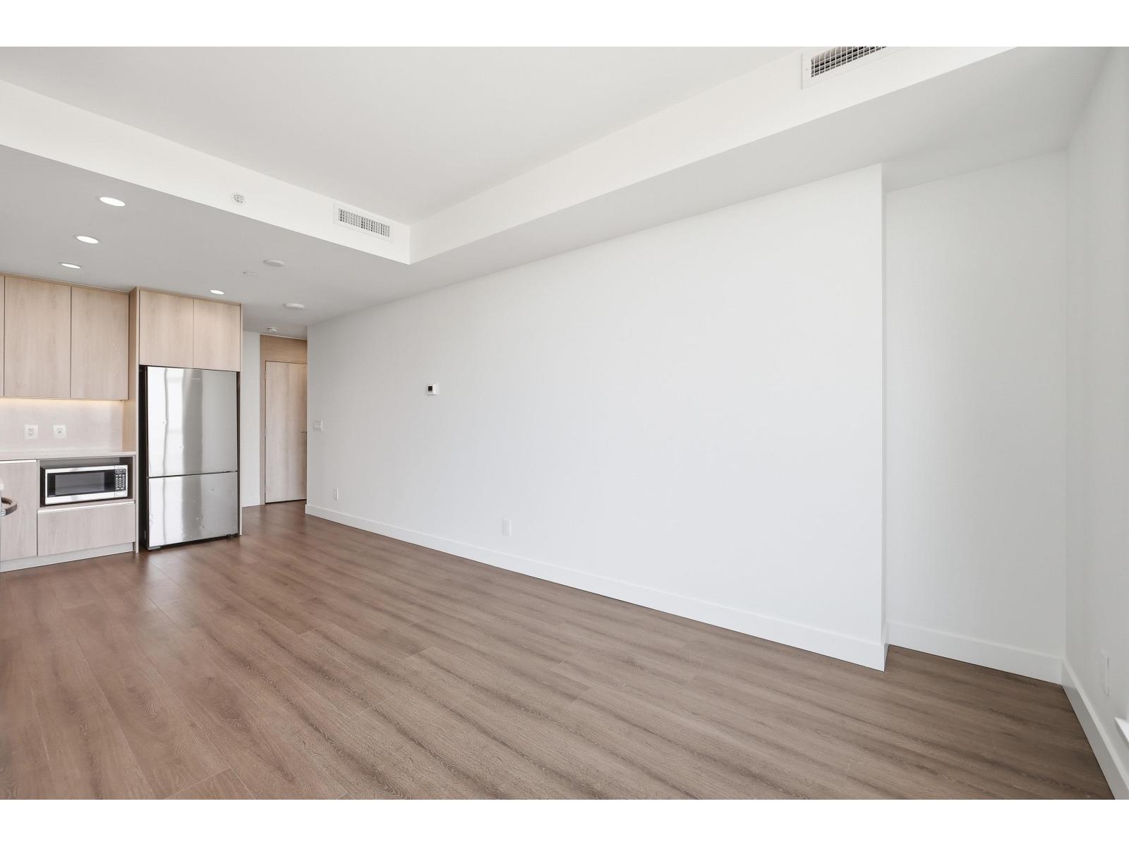 2908 10750 135a Street, Surrey, British Columbia  V3T 0V4 - Photo 4 - R3115434