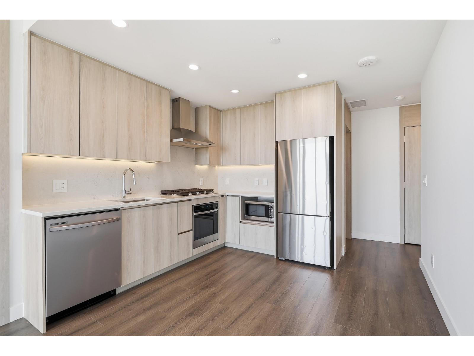 2908 10750 135a Street, Surrey, British Columbia  V3T 0V4 - Photo 8 - R3115434