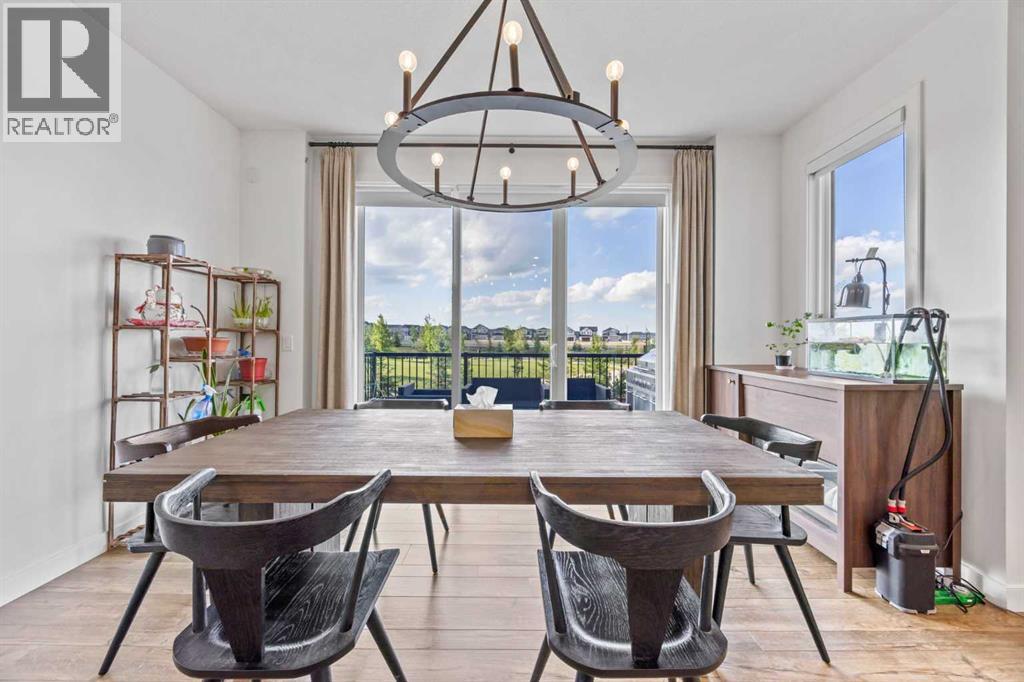 656 Bayview Way SW, Airdrie, Alberta  T4B 3N6 - Photo 11 - A2284148