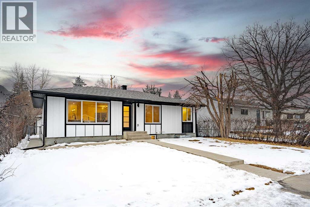 451 Arlington Drive SE, Calgary, Alberta  T2H 1S4 - Photo 3 - A2291456