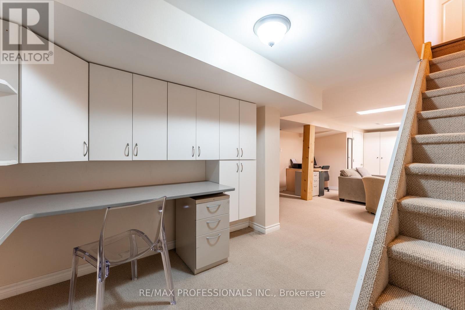 560 Pinedale Avenue, Burlington, Ontario  L7L 3W4 - Photo 23 - W13041768