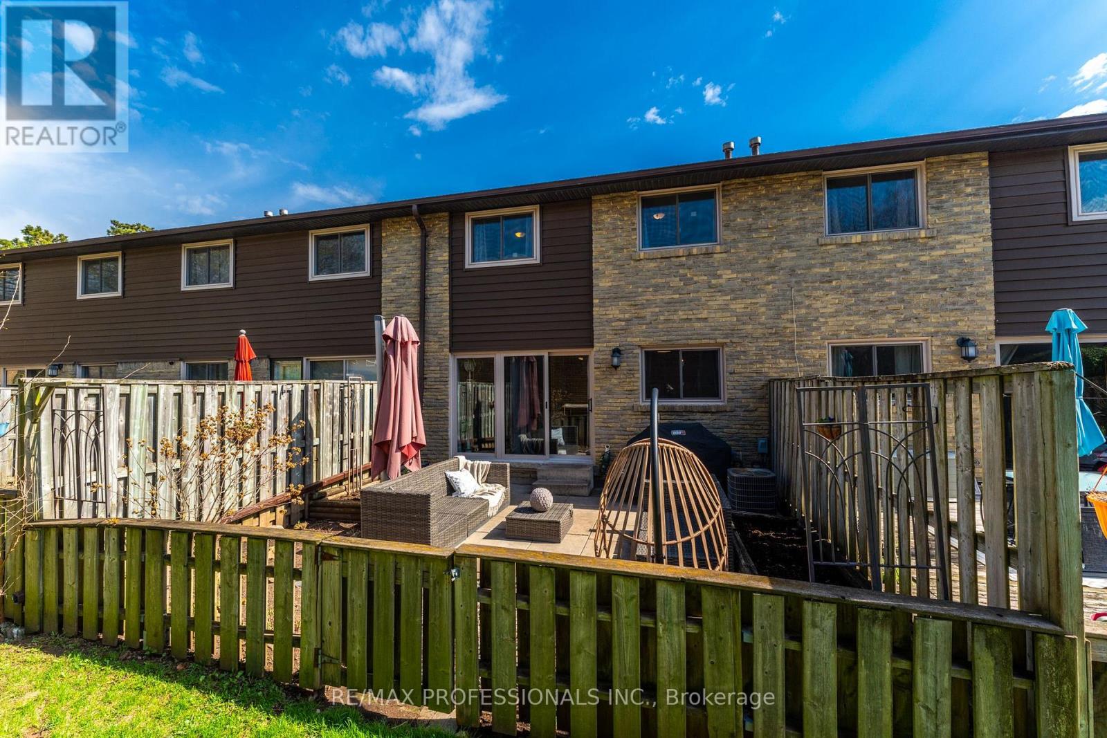 560 Pinedale Avenue, Burlington, Ontario  L7L 3W4 - Photo 32 - W13041768