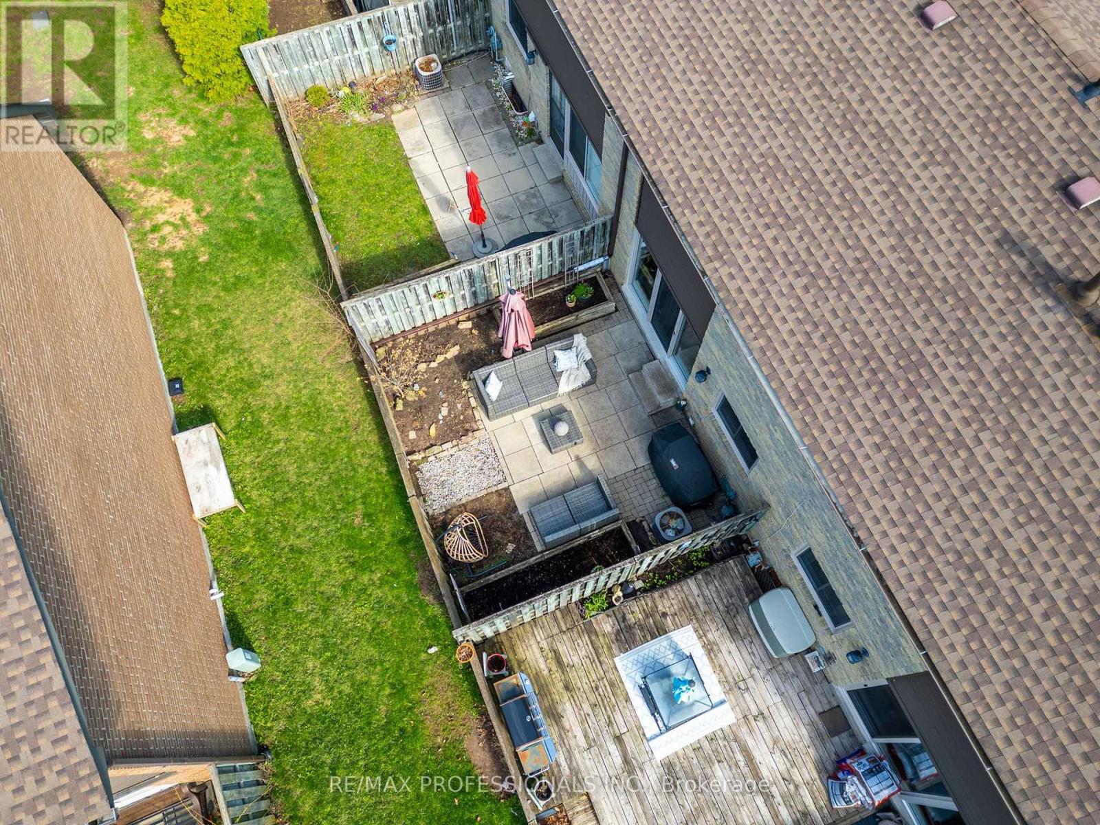 560 Pinedale Avenue, Burlington, Ontario  L7L 3W4 - Photo 33 - W13041768