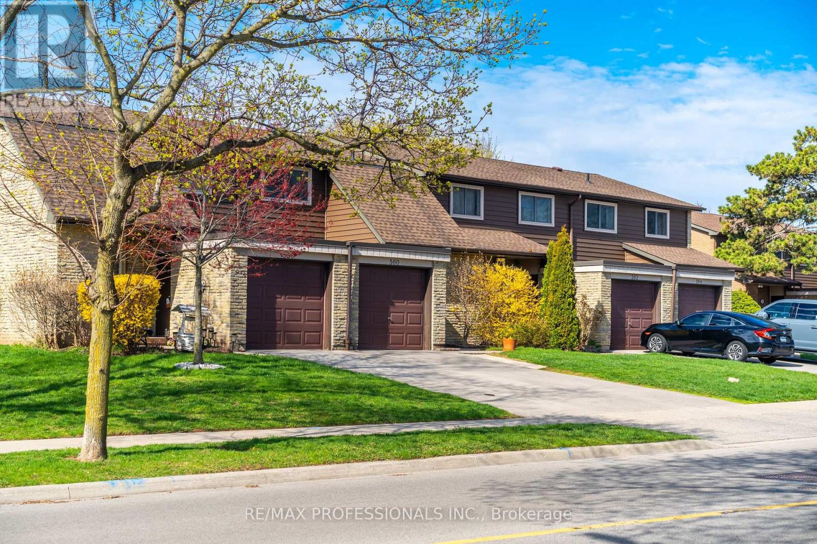 560 Pinedale Avenue, Burlington, Ontario  L7L 3W4 - Photo 34 - W13041768