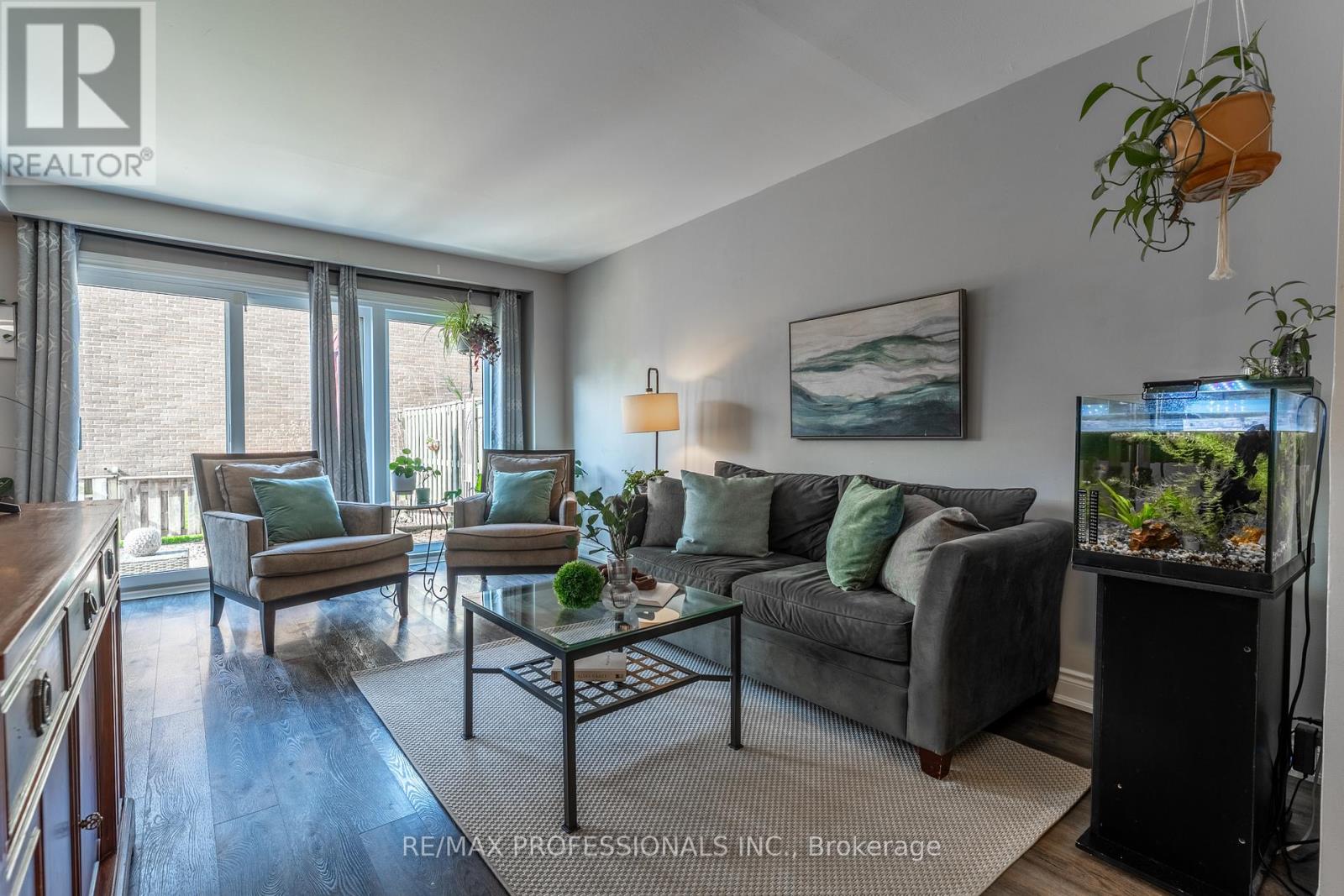 560 Pinedale Avenue, Burlington, Ontario  L7L 3W4 - Photo 6 - W13041768