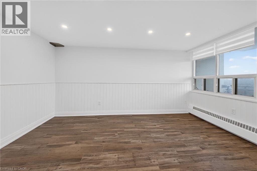 212 Kerr Street Unit# 702, Oakville, Ontario  L6K 3B1 - Photo 10 - 40824047