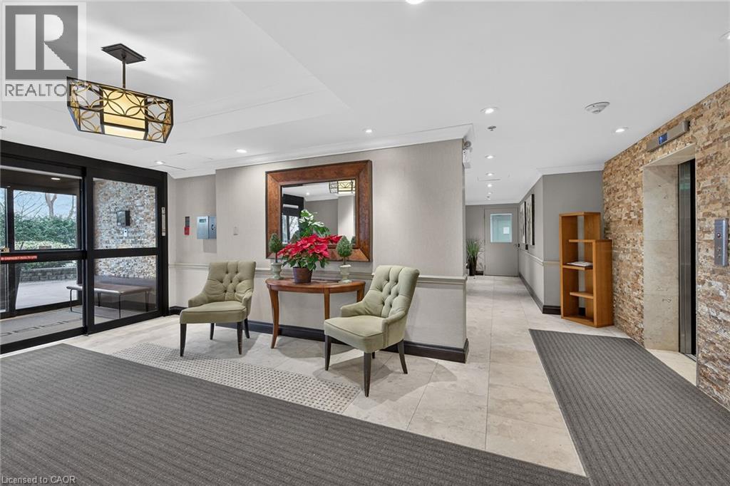 212 Kerr Street Unit# 702, Oakville, Ontario  L6K 3B1 - Photo 30 - 40824047