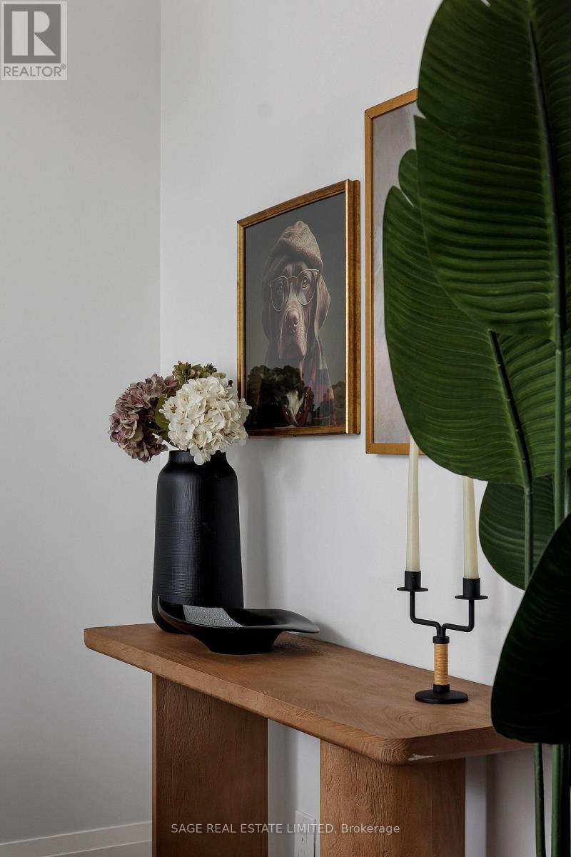 504 - 2 Old Mill Drive, Toronto, Ontario  M6S 0A2 - Photo 21 - W13041830