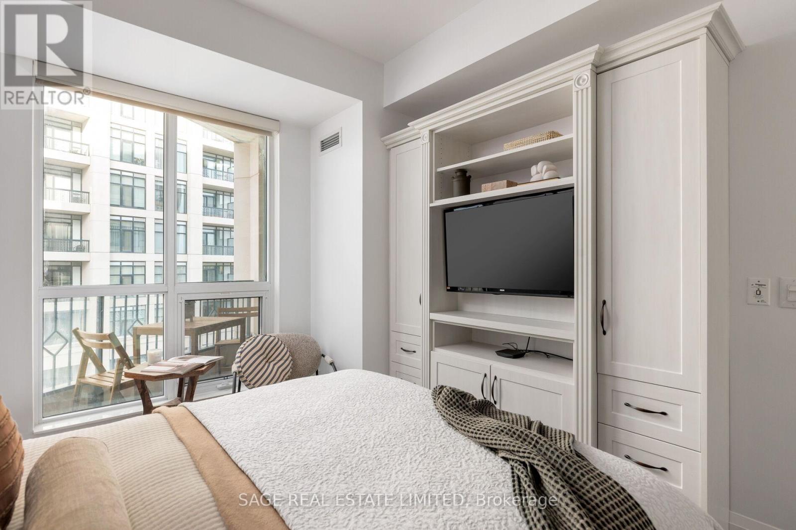 504 - 2 Old Mill Drive, Toronto, Ontario  M6S 0A2 - Photo 28 - W13041830