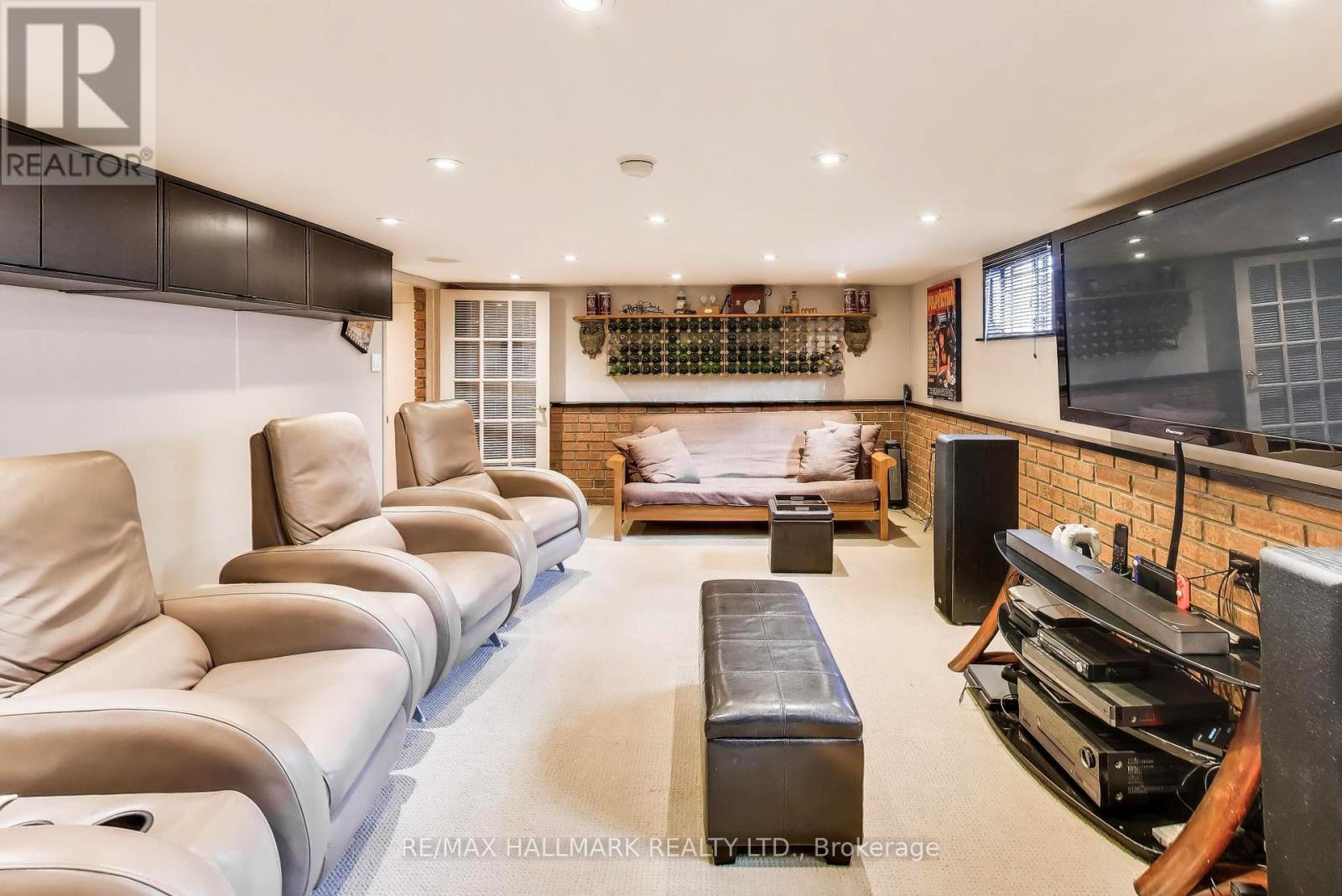 76 Ashbourne Drive, Toronto, Ontario  M9B 4H5 - Photo 32 - W13041846