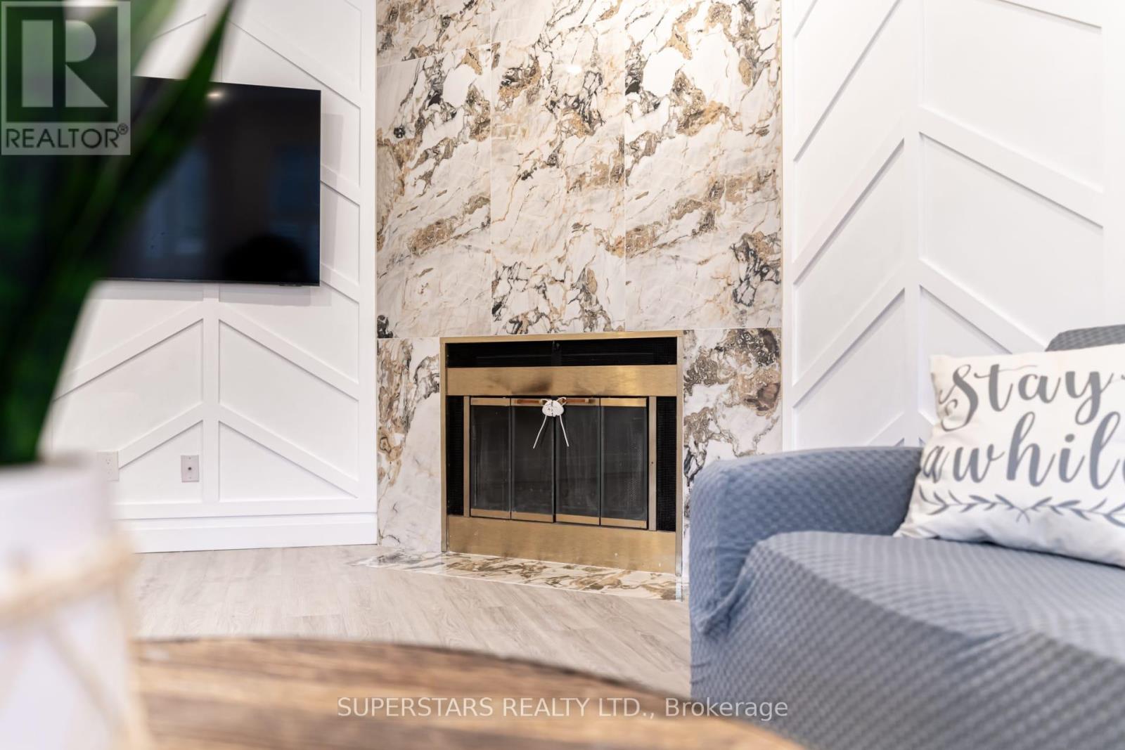 3945 Renfrew Crescent, Mississauga, Ontario  L5L 4J6 - Photo 14 - W13041864