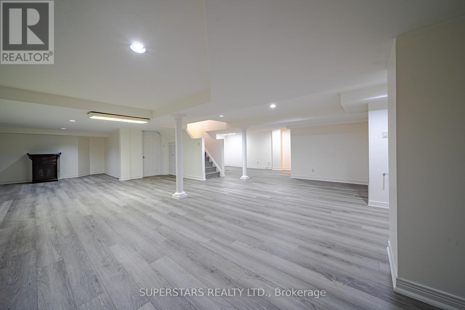 3945 Renfrew Crescent, Mississauga, Ontario  L5L 4J6 - Photo 29 - W13041864