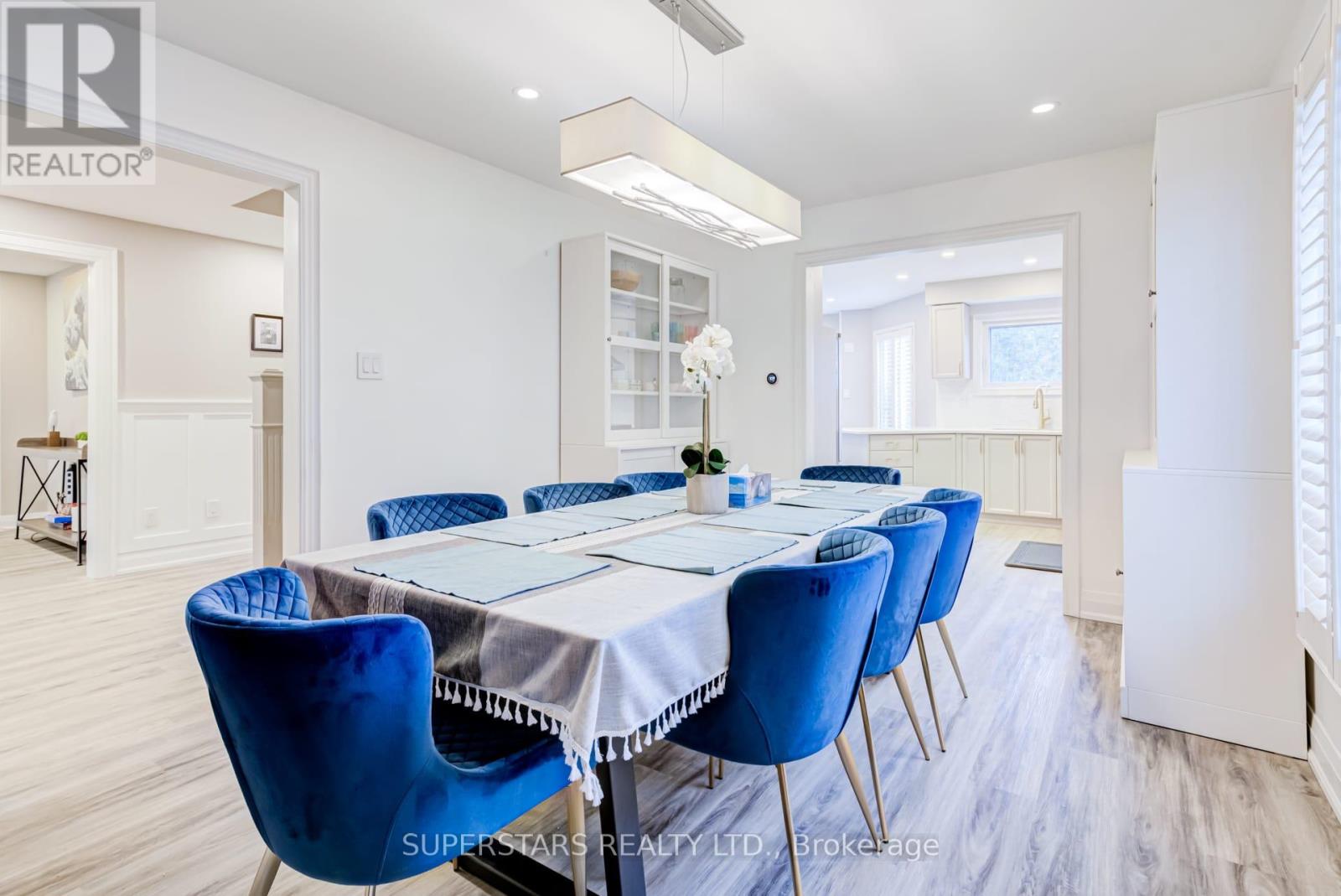 3945 Renfrew Crescent, Mississauga, Ontario  L5L 4J6 - Photo 6 - W13041864