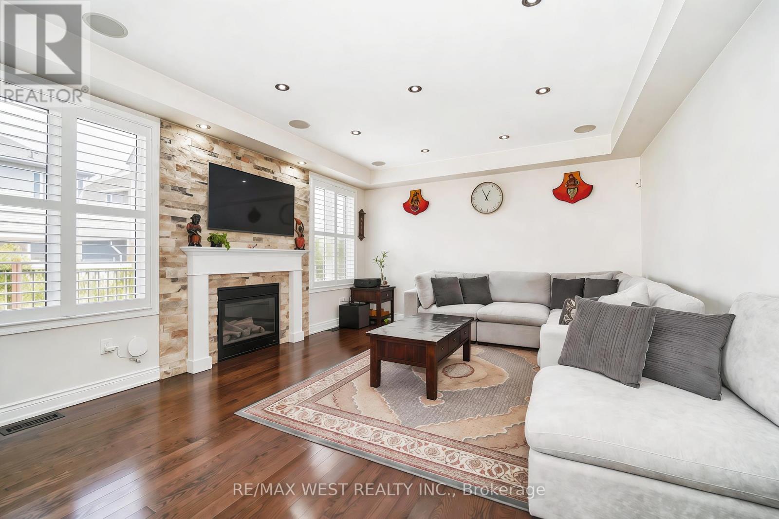 7 Aldersgate Drive, Brampton, Ontario  L7A 4A9 - Photo 5 - W13041866