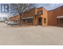 16 - 3 BREWSTER ROAD, Brampton, Ontario