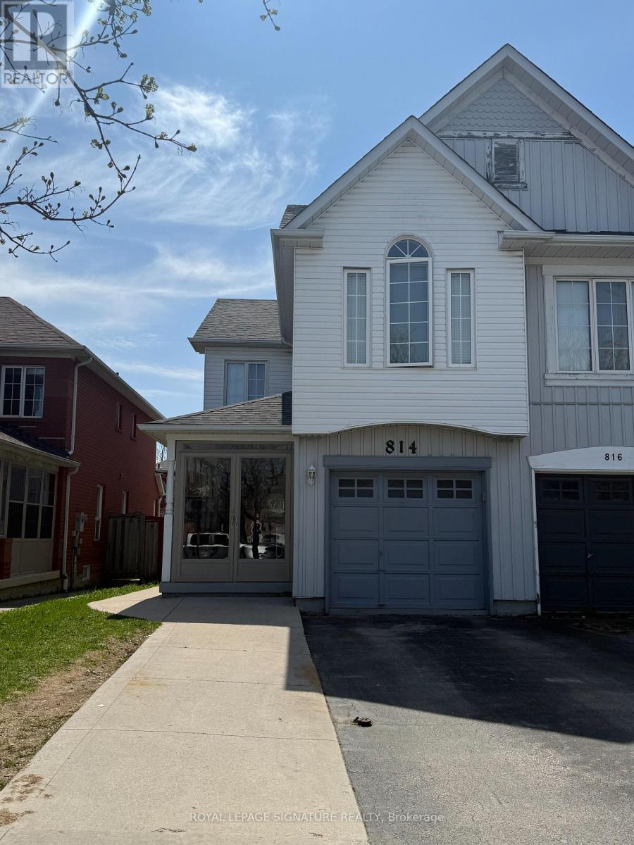 814 Golden Farmer Way, Mississauga, Ontario  L5W 1A7 - Photo 2 - W13041988